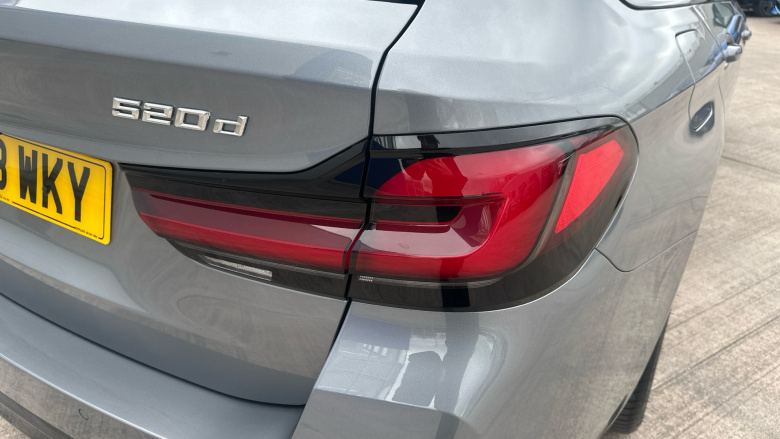 BMW 5 Series 520d MHT M Sport 5dr Step Auto [Tech Pack] Diesel Estate